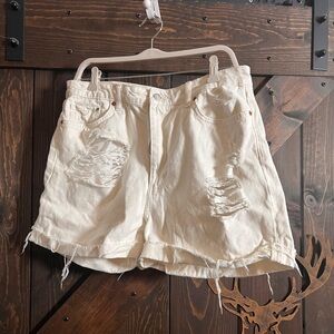 H&M Cream Distressed Jean Shorts